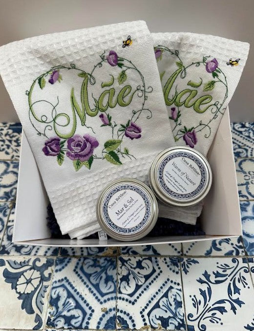 Made in Portugal "Mae" Luxury Tea Towels